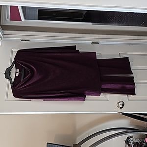 Chicos travelers pants (1r 8/10) and top (3 16/18) excellent condition,flatterin